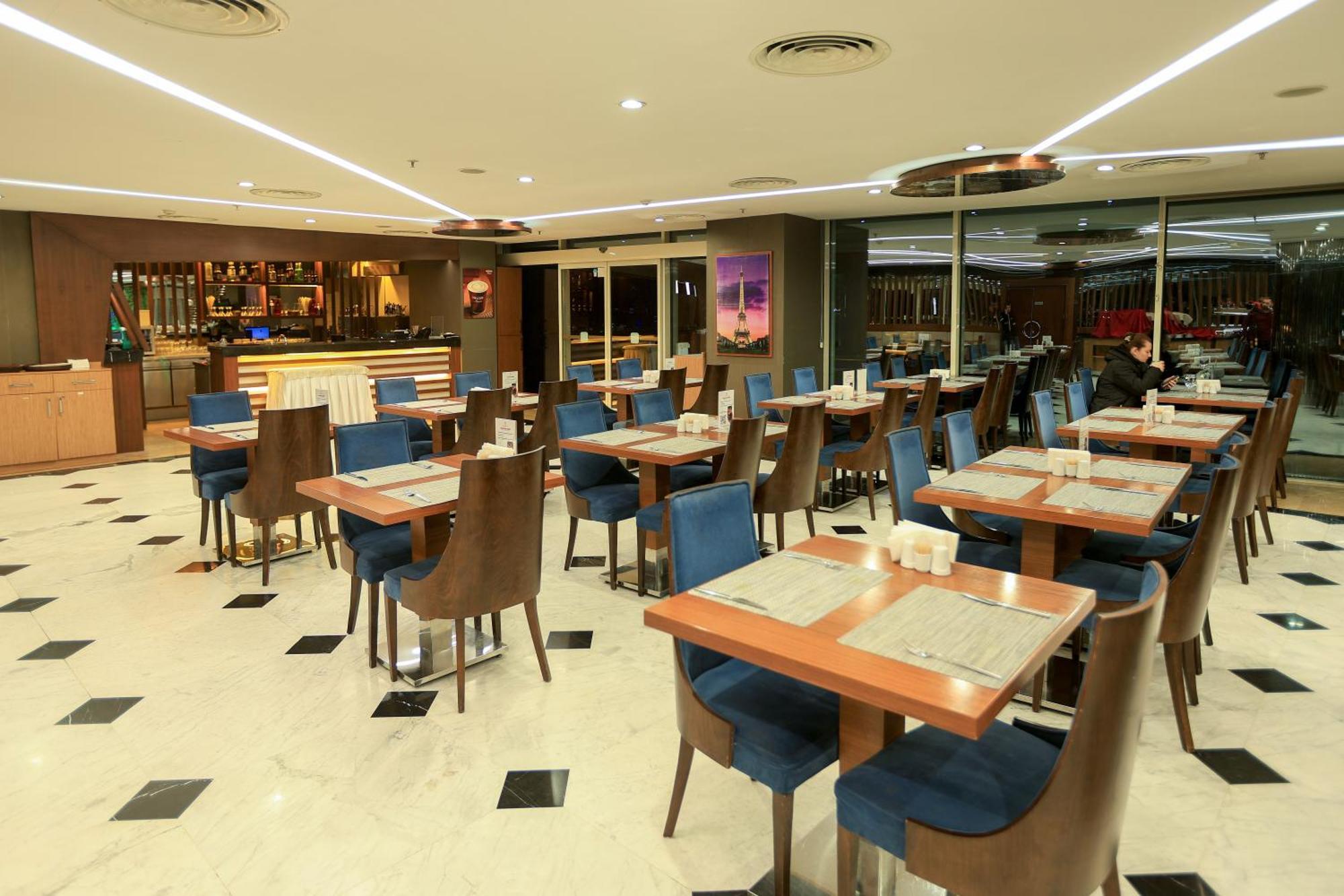 Sirin Park Hotel Adana Bagian luar foto