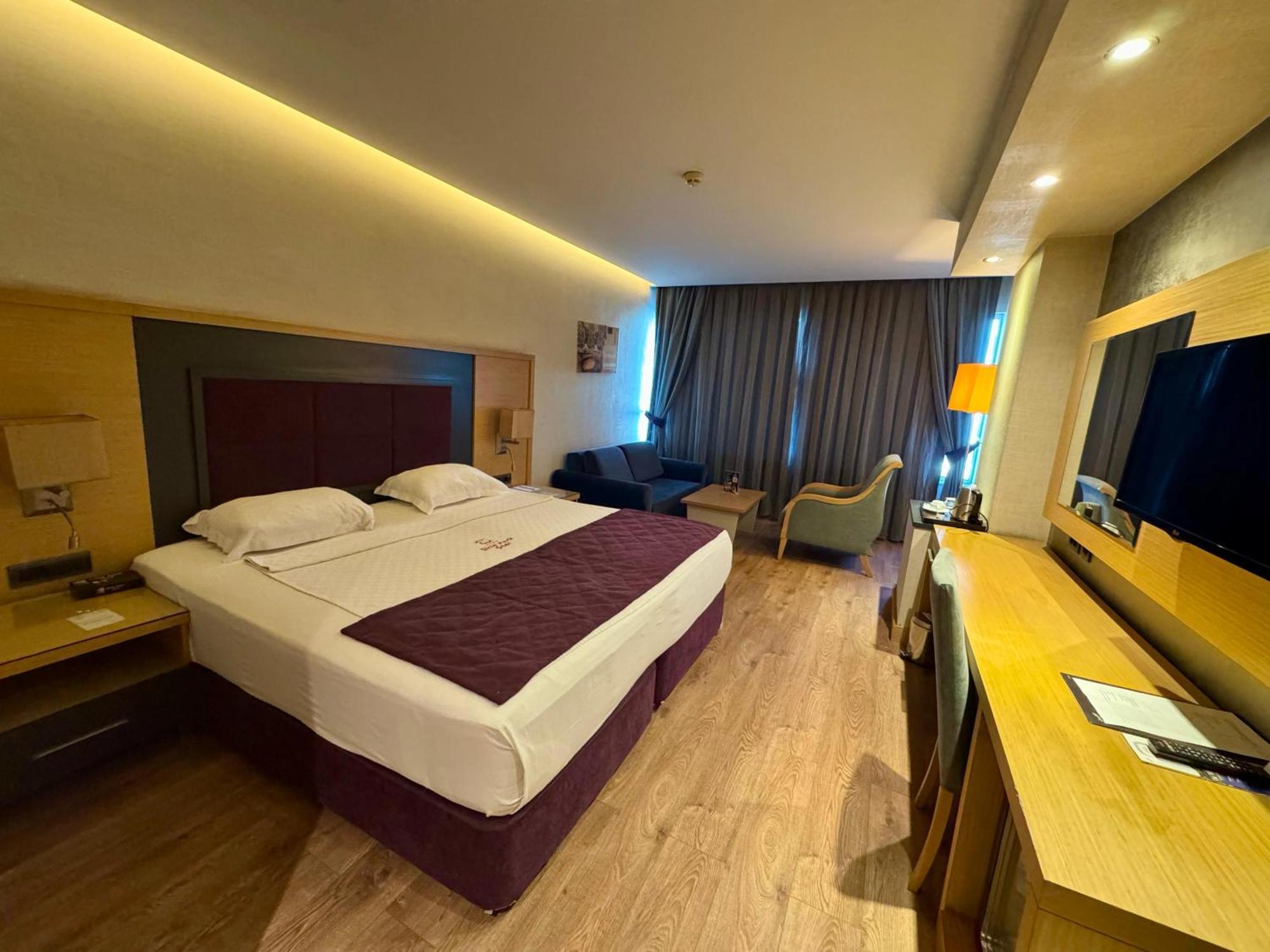 Sirin Park Hotel Adana Bagian luar foto