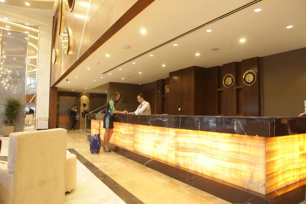 Sirin Park Hotel Adana Bagian luar foto